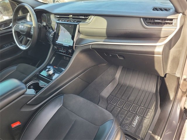 Certified 2024 Jeep Grand Cherokee L Altitude image 17