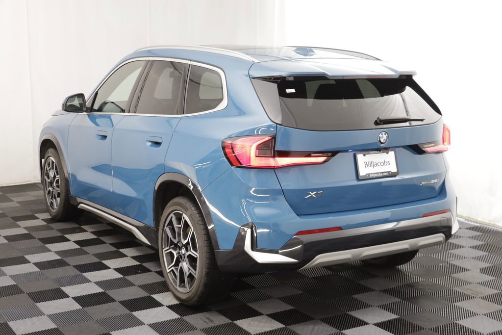 Certified 2025 BMW X1 xDrive28i AWD/4WD image 15
