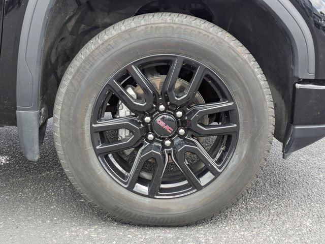 Used 2024 GMC Sierra 1500 Elevation image 12
