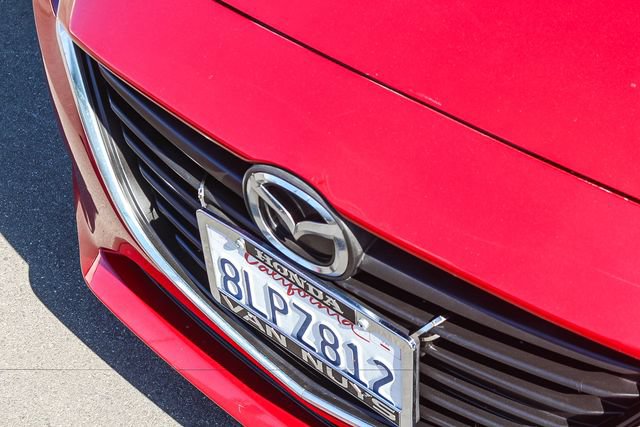 Used 2014 MAZDA MAZDA3 i Touring w/ Technology Package FWD image 14
