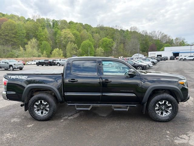 Used 2023 Toyota Tacoma TRD Off-Road AWD/4WD image 6