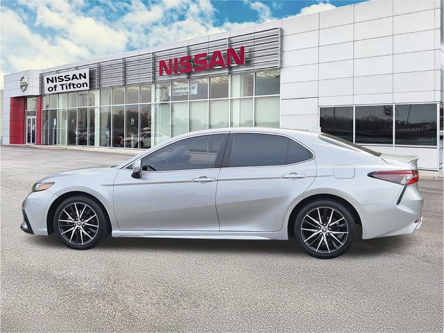 Used 2022 Toyota Camry SE image 7