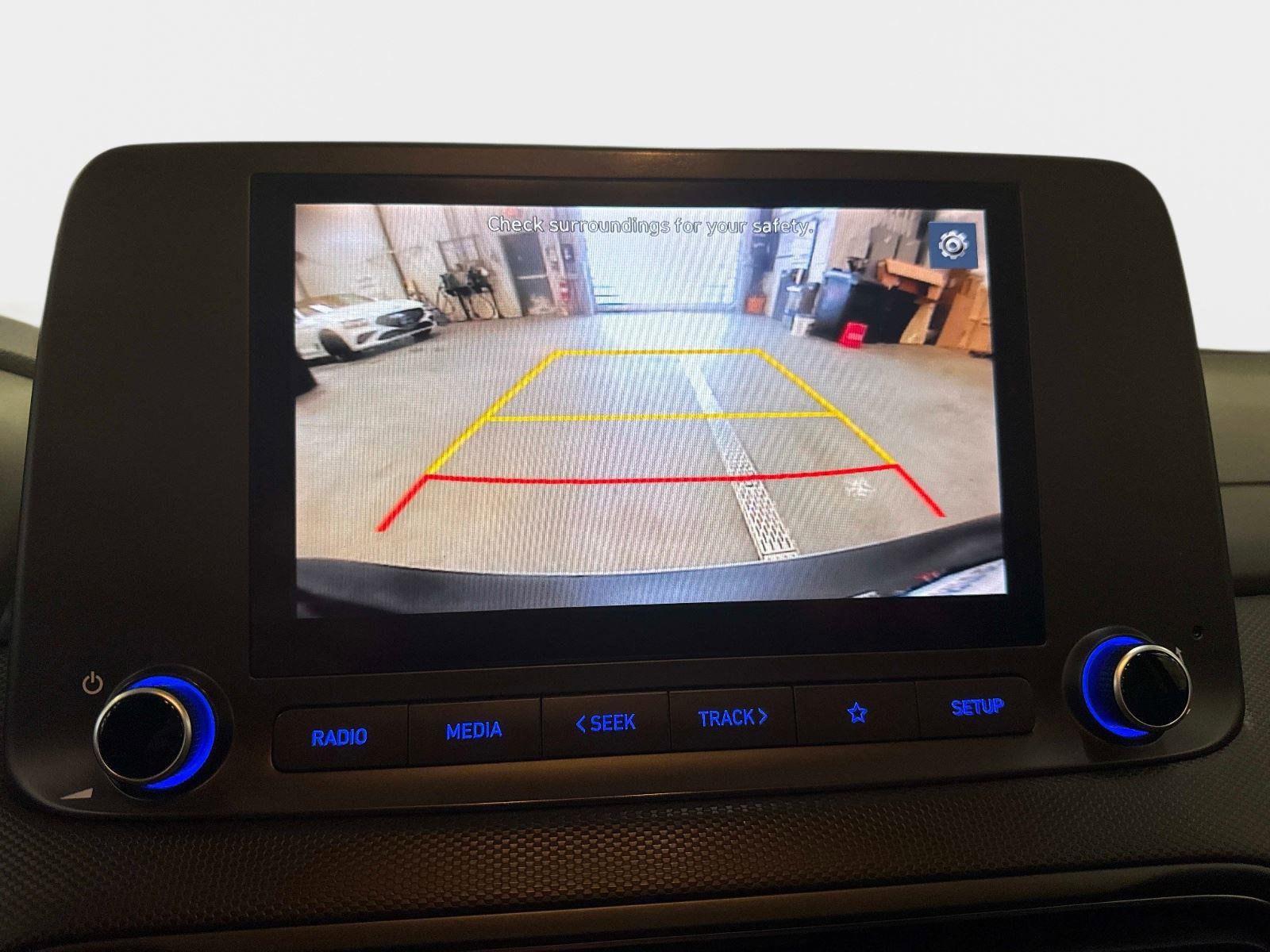 Used 2022 Hyundai Kona SEL image 25