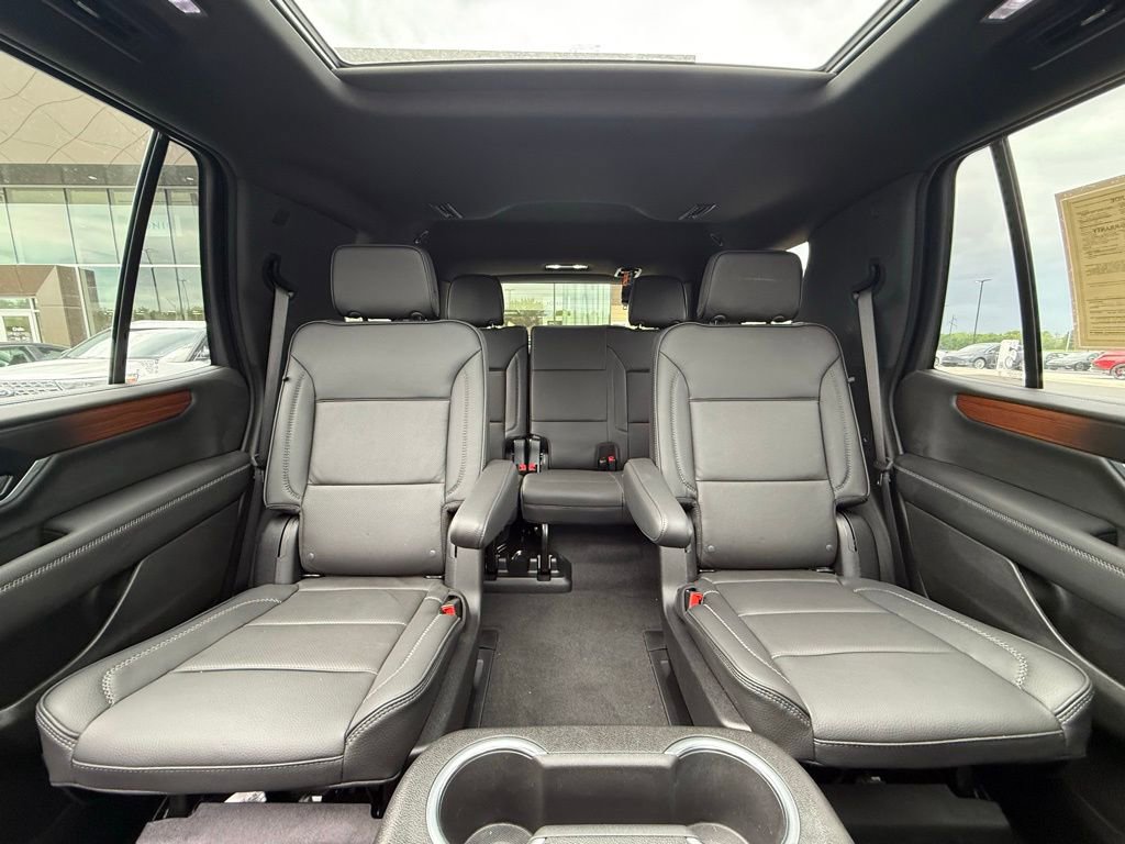 Used 2026 GMC Yukon Denali w/ Sun & Power Step Package image 30