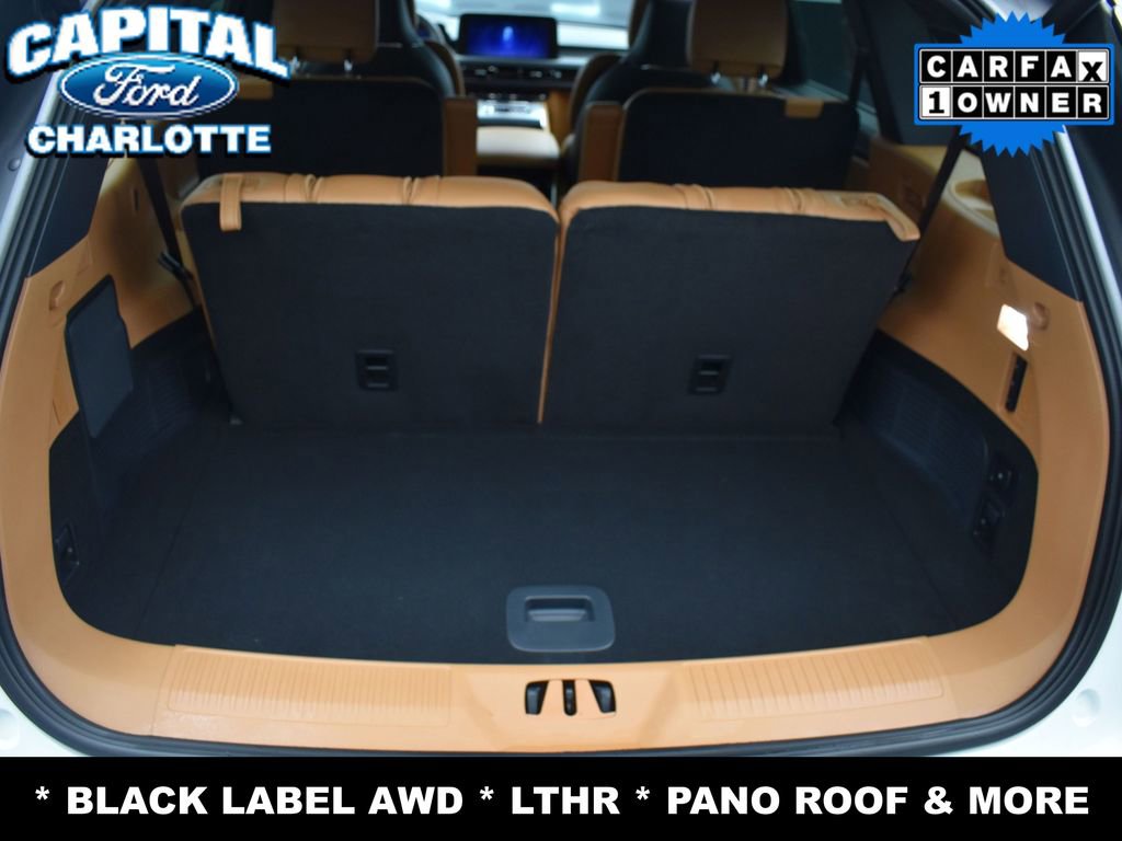 Used 2025 Lincoln Aviator Black Label AWD/4WD image 18