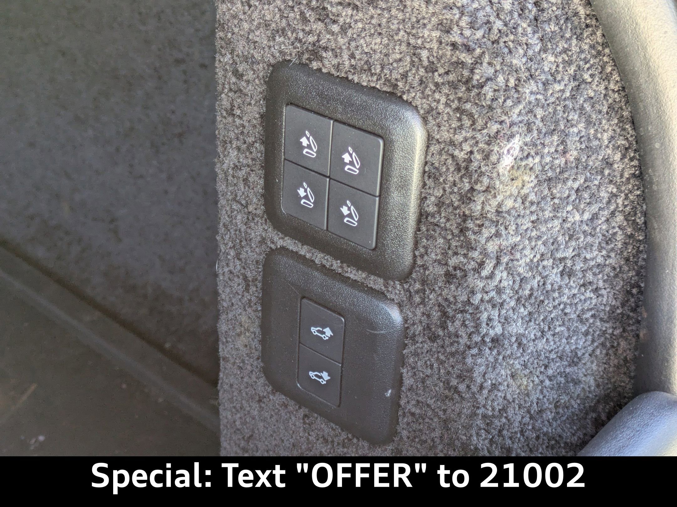 Used 2022 Land Rover Range Rover Westminster Edition image 14