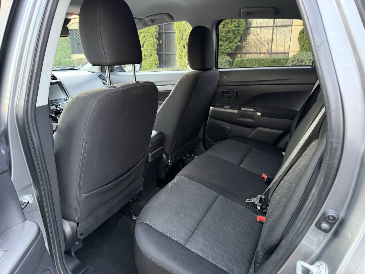 Used 2020 Mitsubishi Outlander Sport Black Edition AWD/4WD image 25