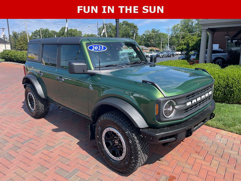 Used 2023 Ford Bronco Black Diamond w/ Sasquatch Package AWD/4WD image 5