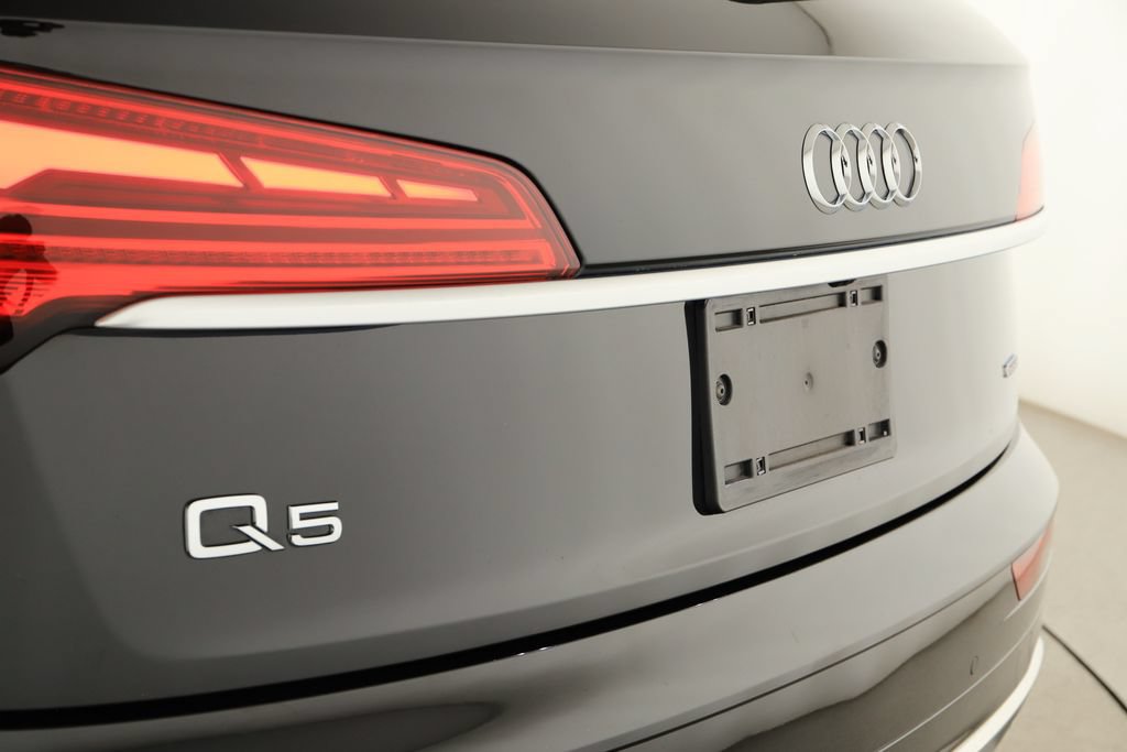 Certified 2023 Audi Q5 2.0T Premium Plus w/ Premium Plus Package AWD/4WD image 31