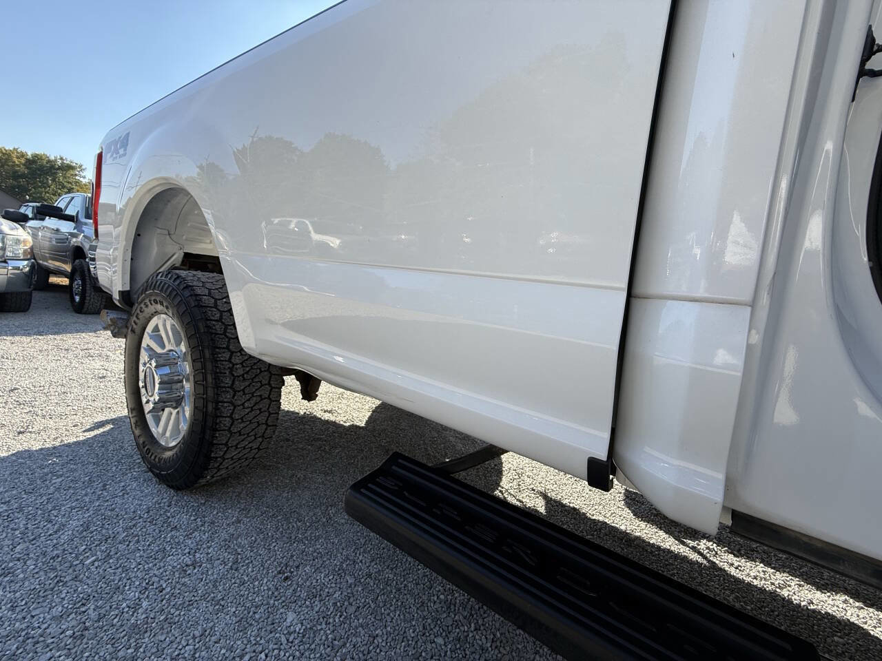 Used 2017 Ford F350 XLT w/ FX4 Off-Road Package image 19