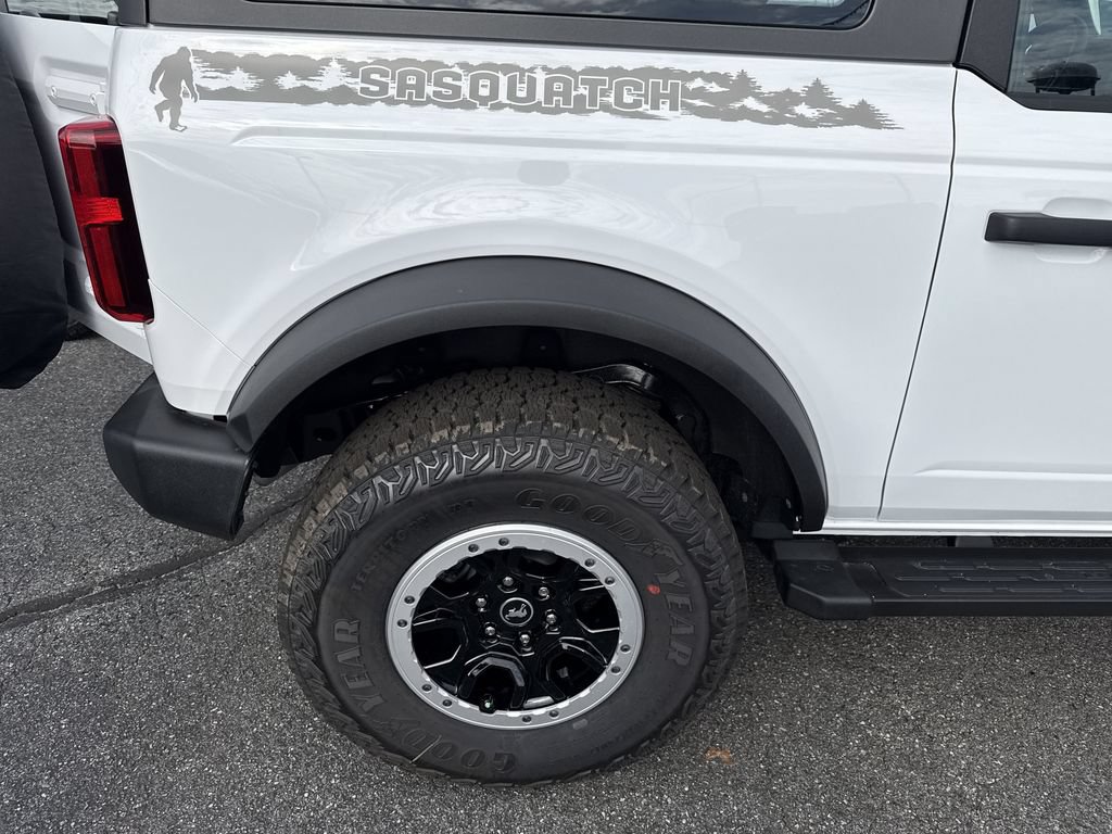 New 2025 Ford Bronco 2-Door w/ Sasquatch Package AWD/4WD image 17
