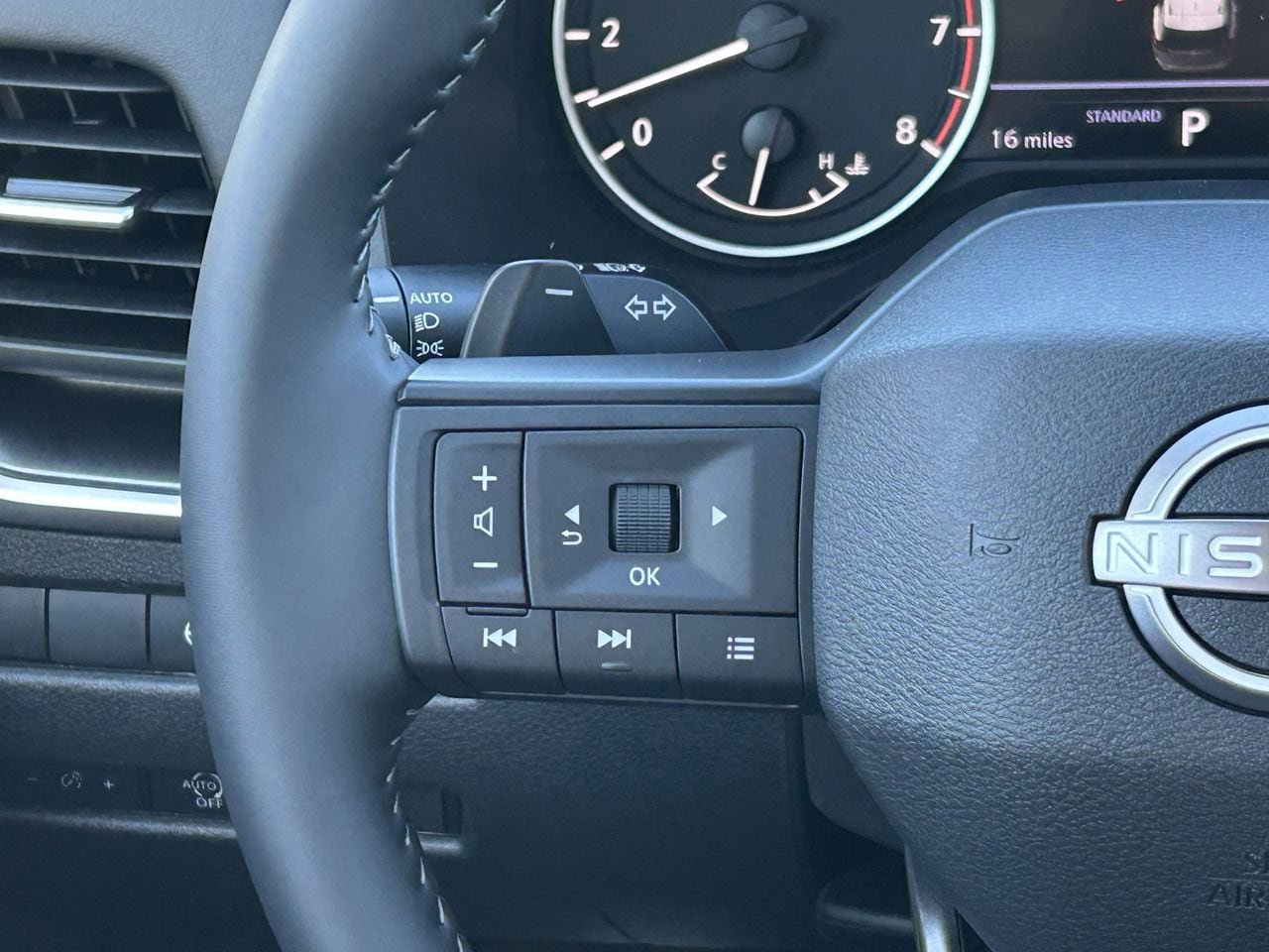 New 2026 Nissan Rogue SV FWD image 22