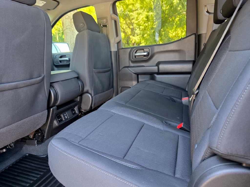 Certified 2025 Chevrolet Silverado 1500 Custom RWD image 28