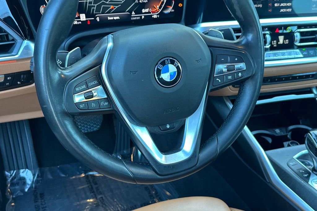 Used 2023 BMW 430i Coupe w/ Premium Package image 16