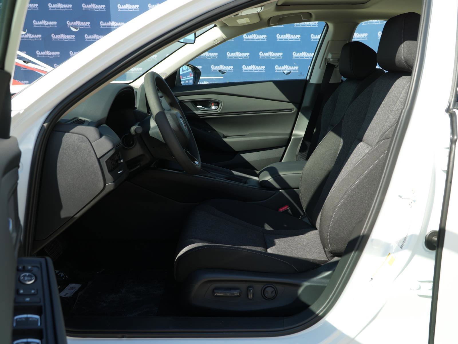 New 2025 Honda Accord SE image 15