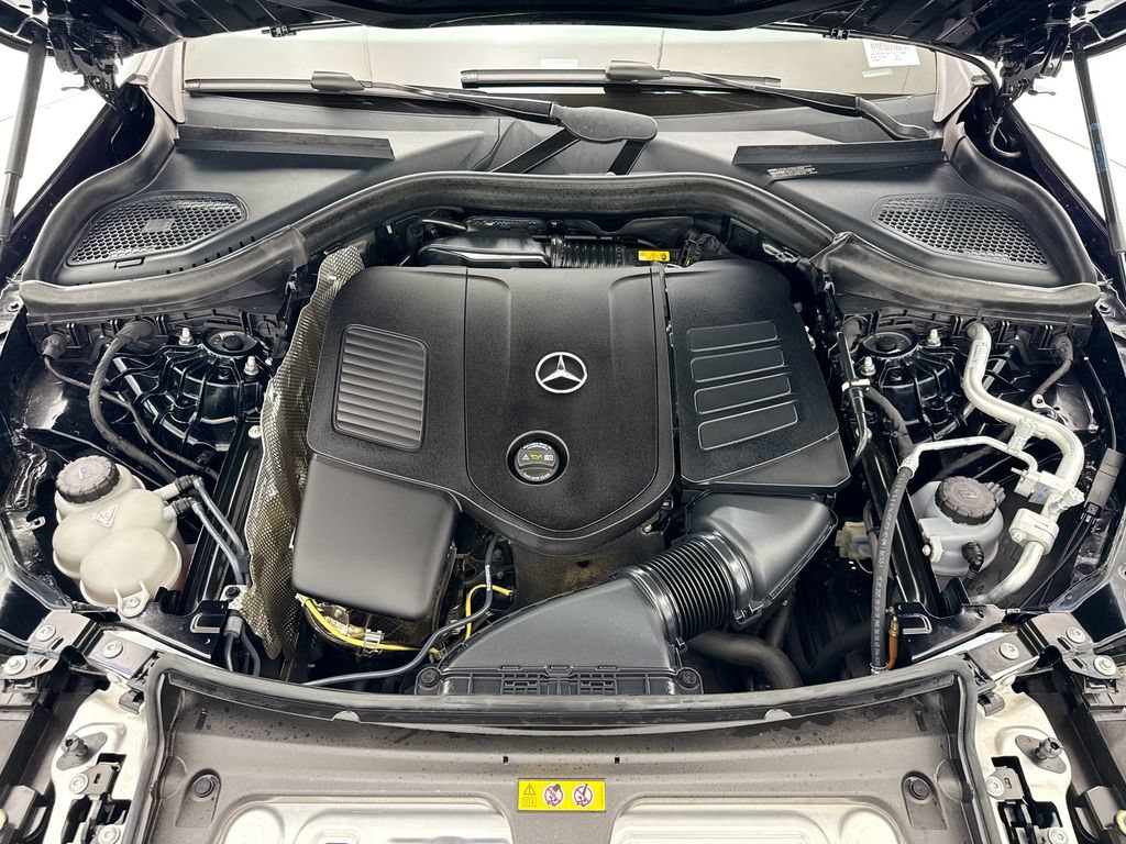 Certified 2026 Mercedes-Benz GLC 300 image 27