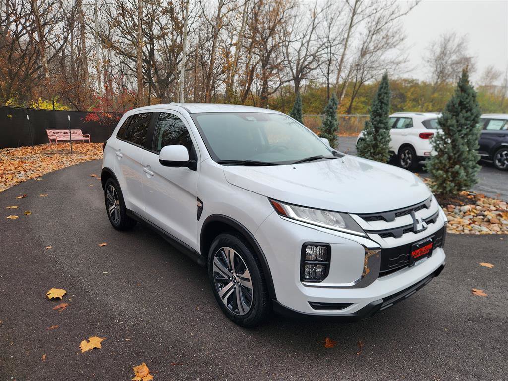 Used 2024 Mitsubishi Outlander Sport ES image 7