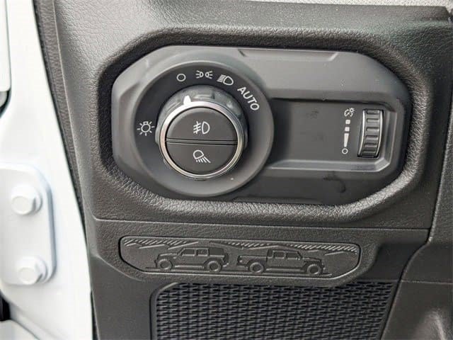 New 2026 Jeep Gladiator Sport AWD/4WD image 14