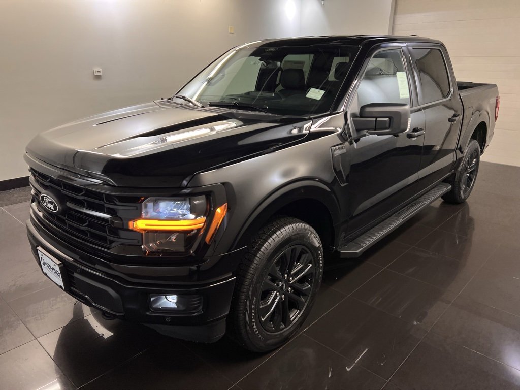 New 2025 Ford F150 XLT w/ Equipment Group 302A MID image 3