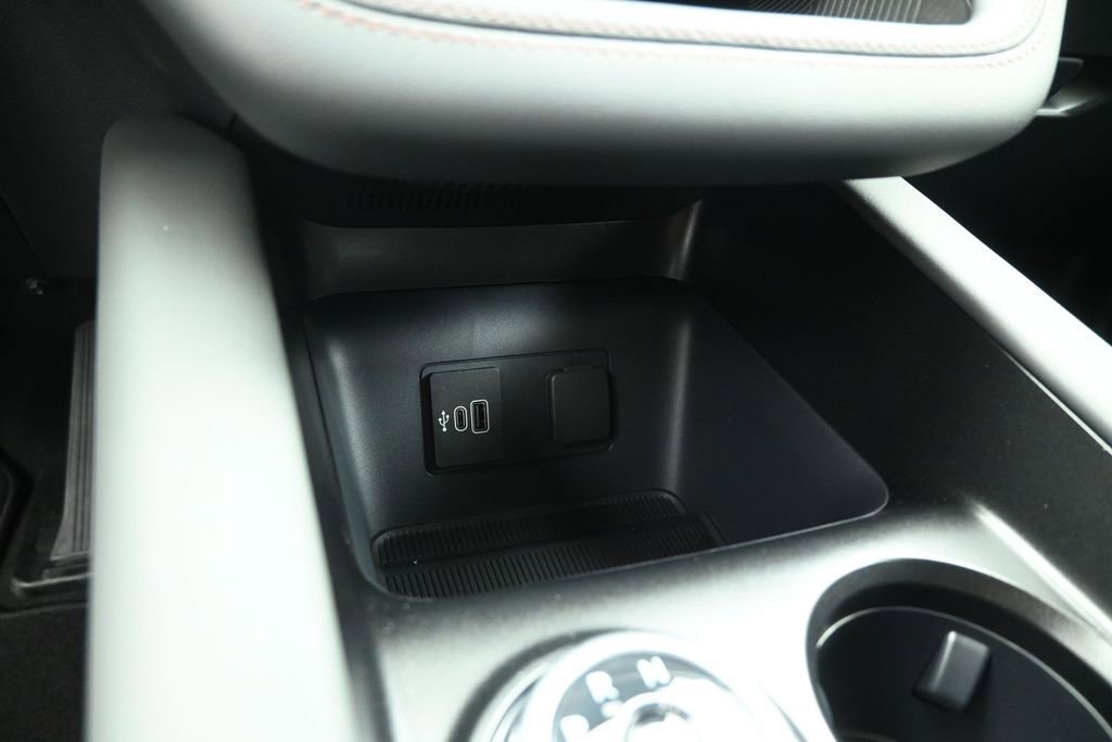 New 2026 Ford Explorer Active image 17