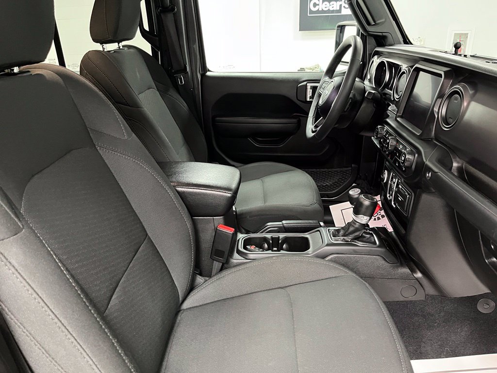 Used 2023 Jeep Gladiator Sport AWD/4WD image 59