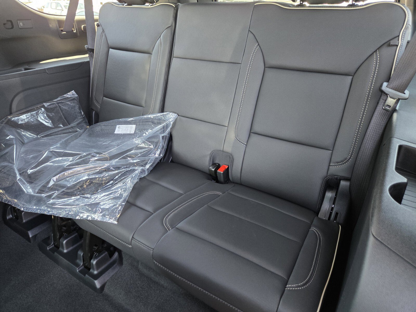 New 2025 GMC Yukon XL Elevation image 8