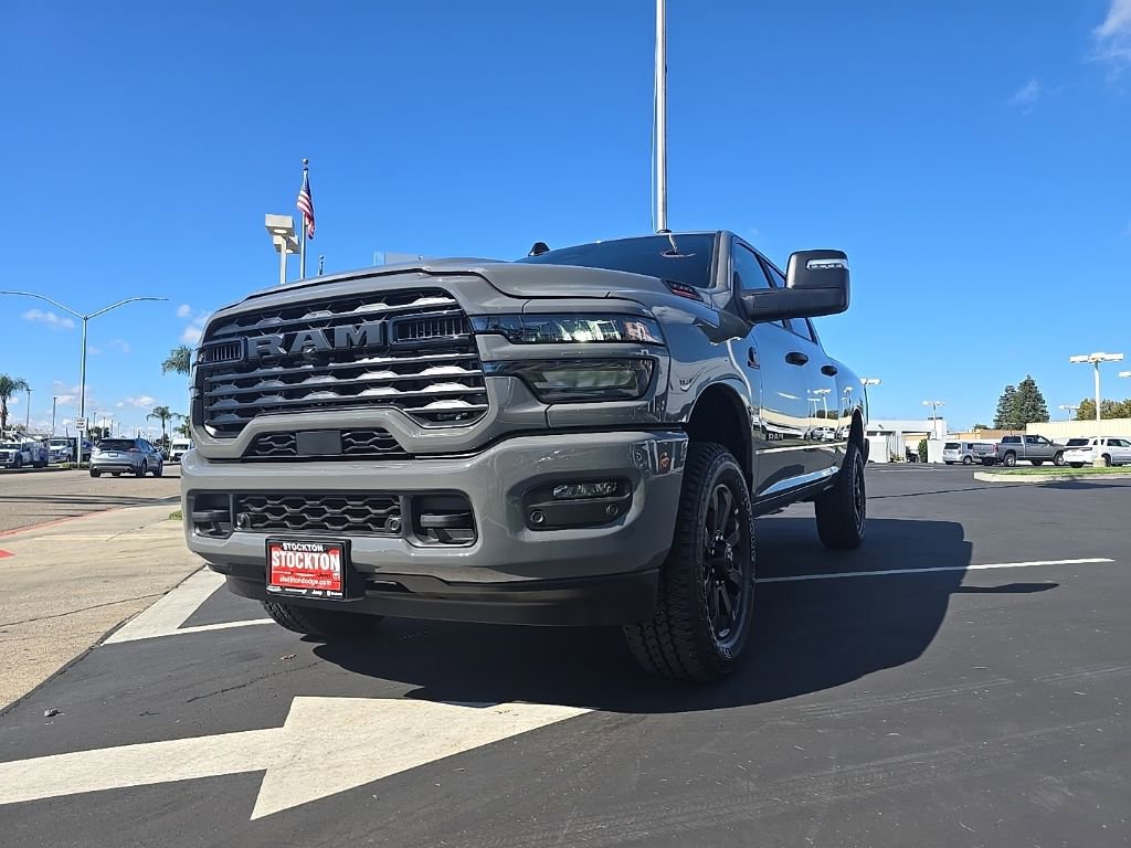 New 2026 RAM 3500 Big Horn AWD/4WD image 22