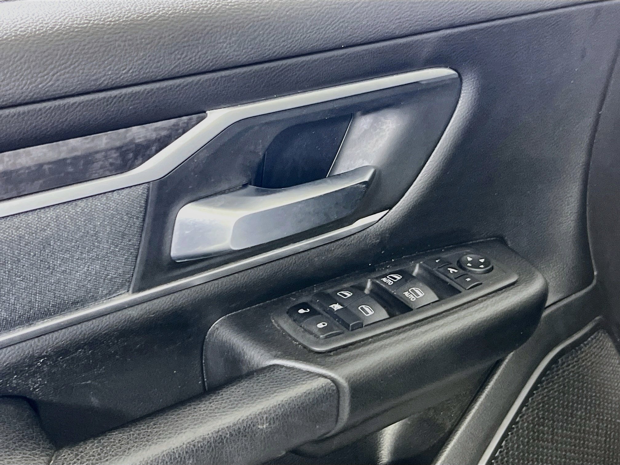 Used 2023 RAM 1500 Big Horn AWD/4WD image 17