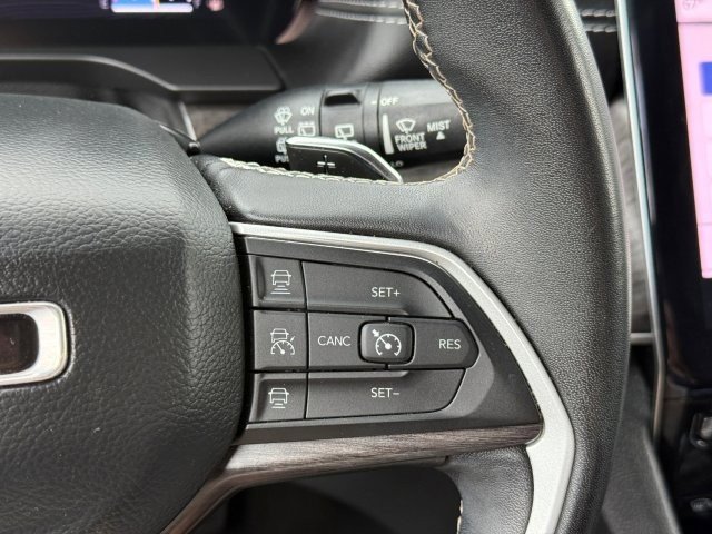 Used 2022 Jeep Grand Cherokee L Limited image 39