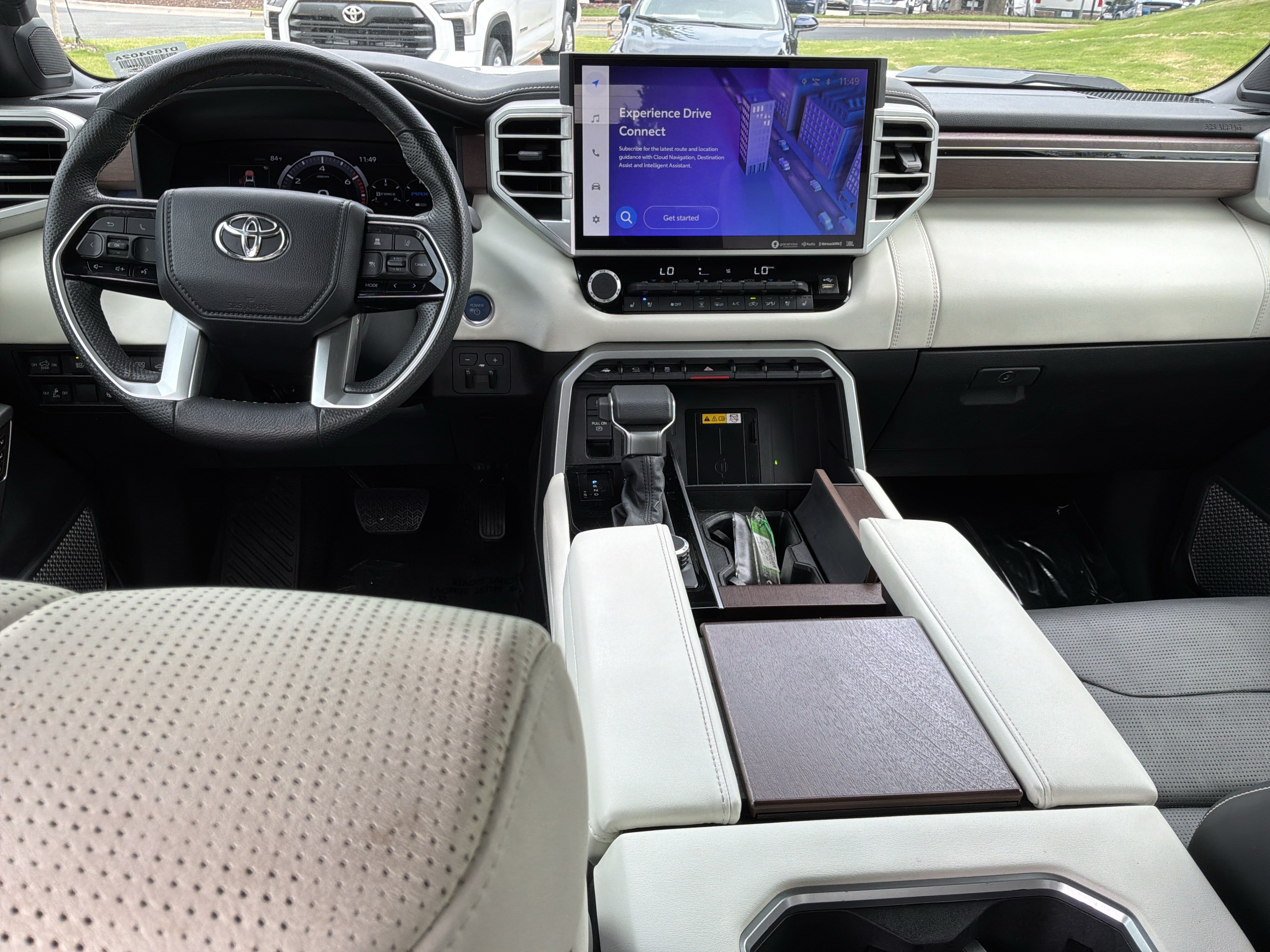 Used 2024 Toyota Tundra Capstone AWD/4WD image 28
