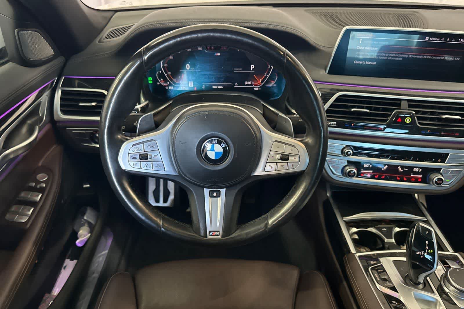 Used 2022 BMW 740i w/ M Sport Package RWD image 16