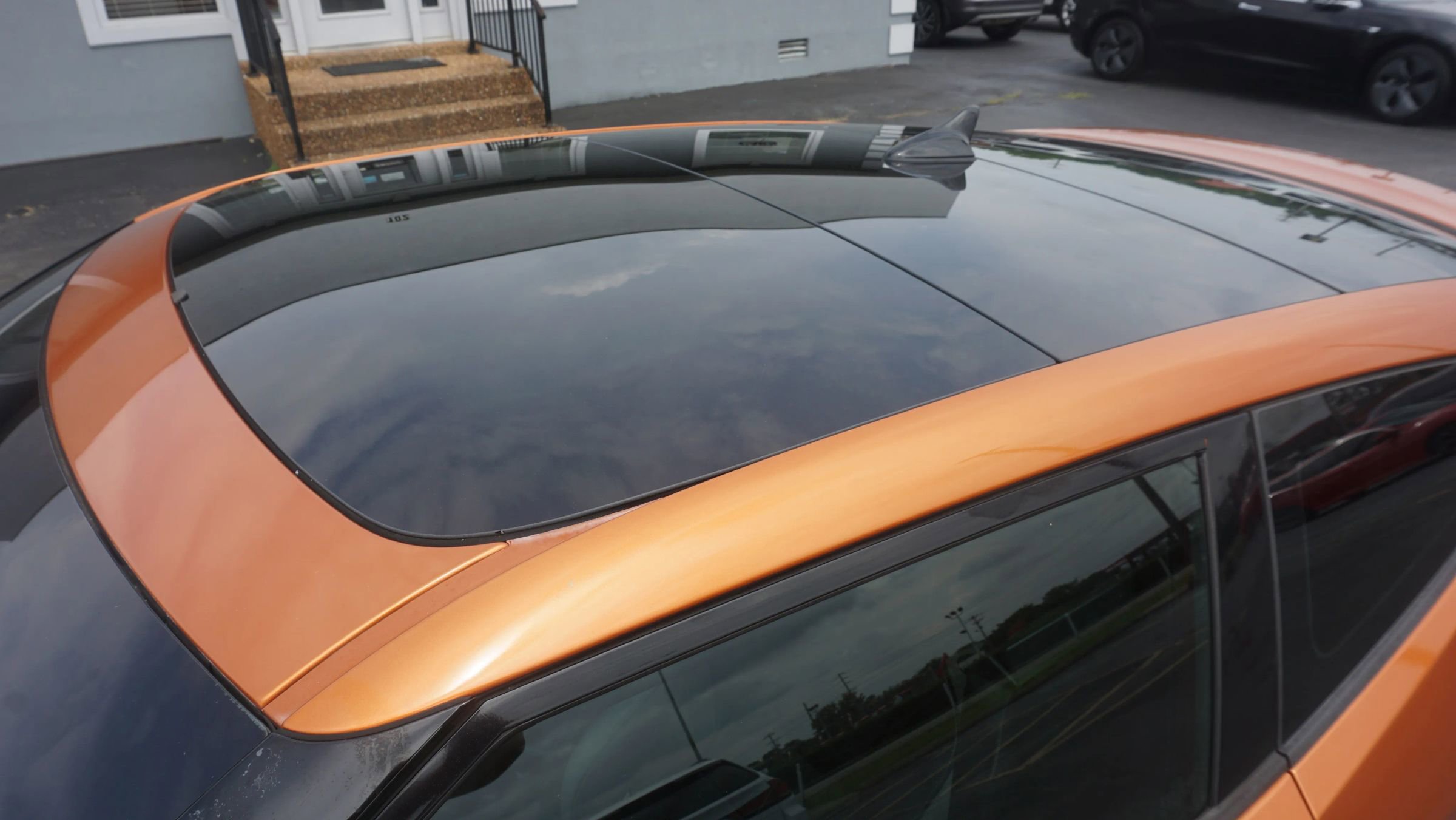 Used 2016 Hyundai Veloster Turbo w/ Option Group 04 image 9