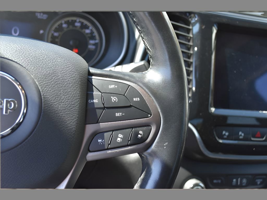 Used 2021 Jeep Cherokee Limited image 20