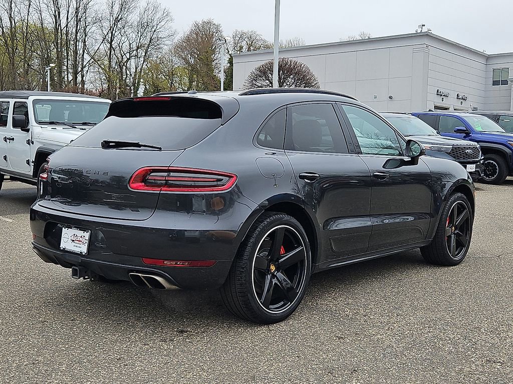 Used 2018 Porsche Macan Turbo image 8