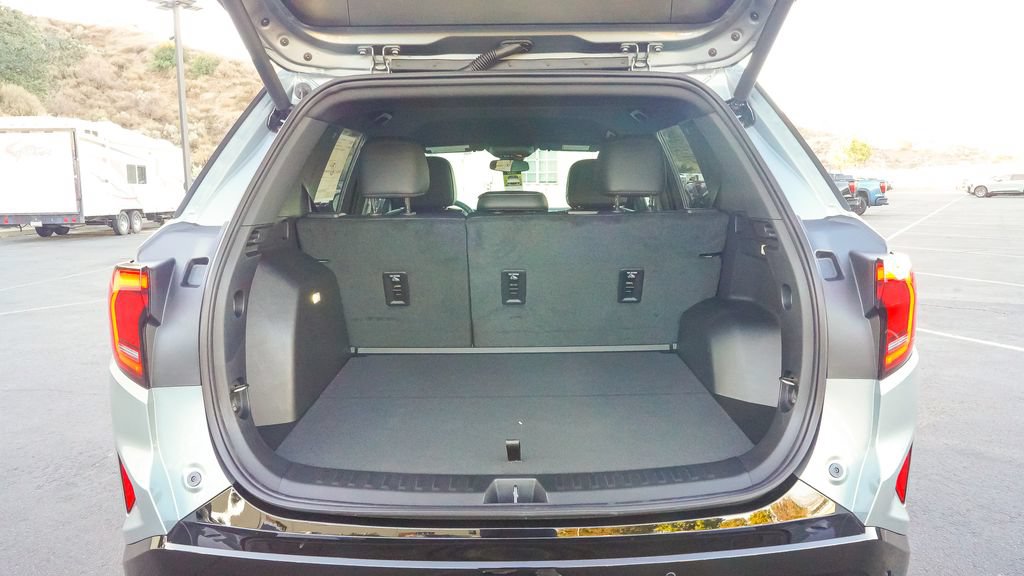 New 2026 GMC Terrain AT4 AWD/4WD image 9
