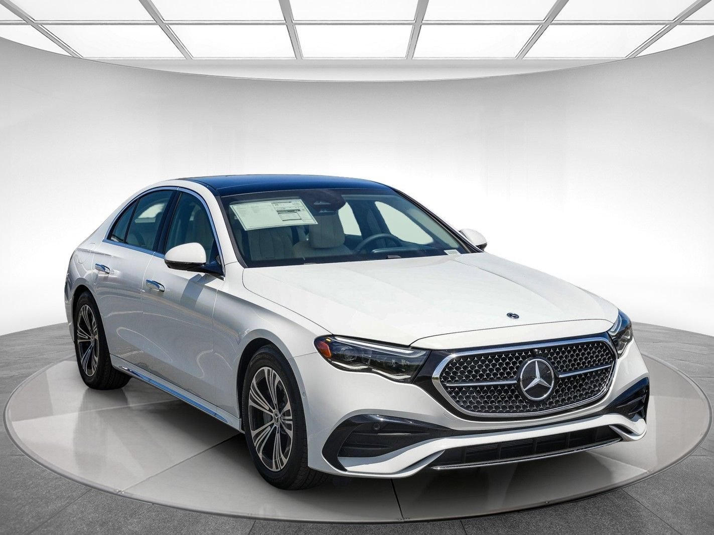 New 2026 Mercedes-Benz E 450 4MATIC Sedan image 5