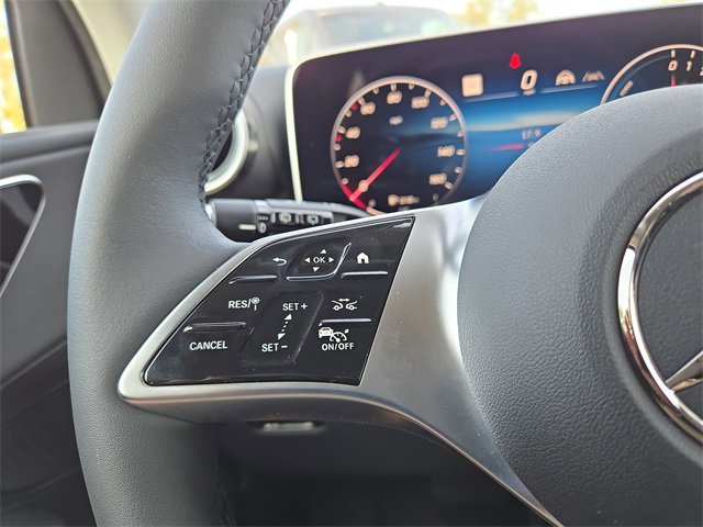 New 2025 Mercedes-Benz GLC 350e 4MATIC image 18