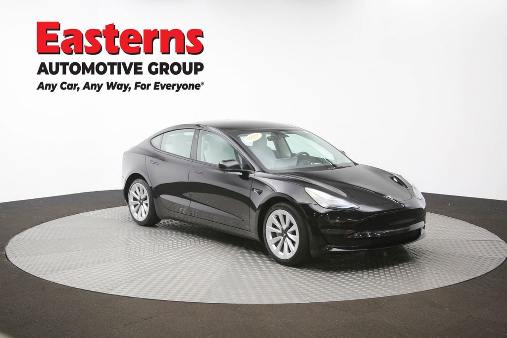 Used 2023 Tesla Model 3 Standard Range image 49