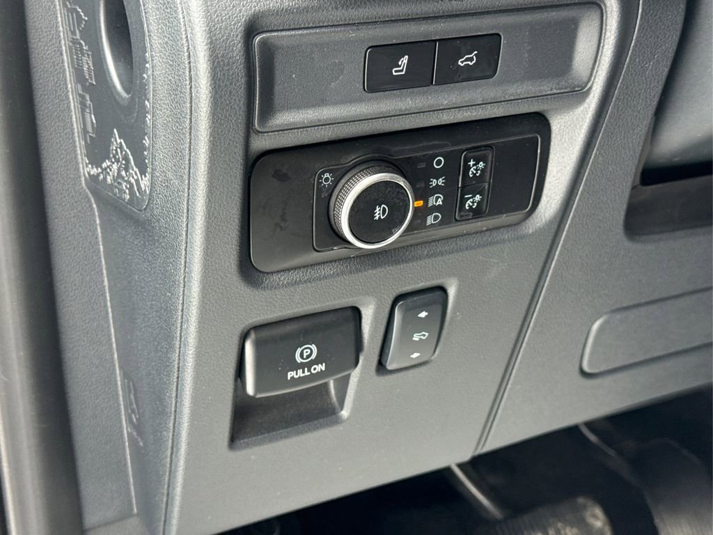 Used 2024 Ford Expedition Max Limited image 31