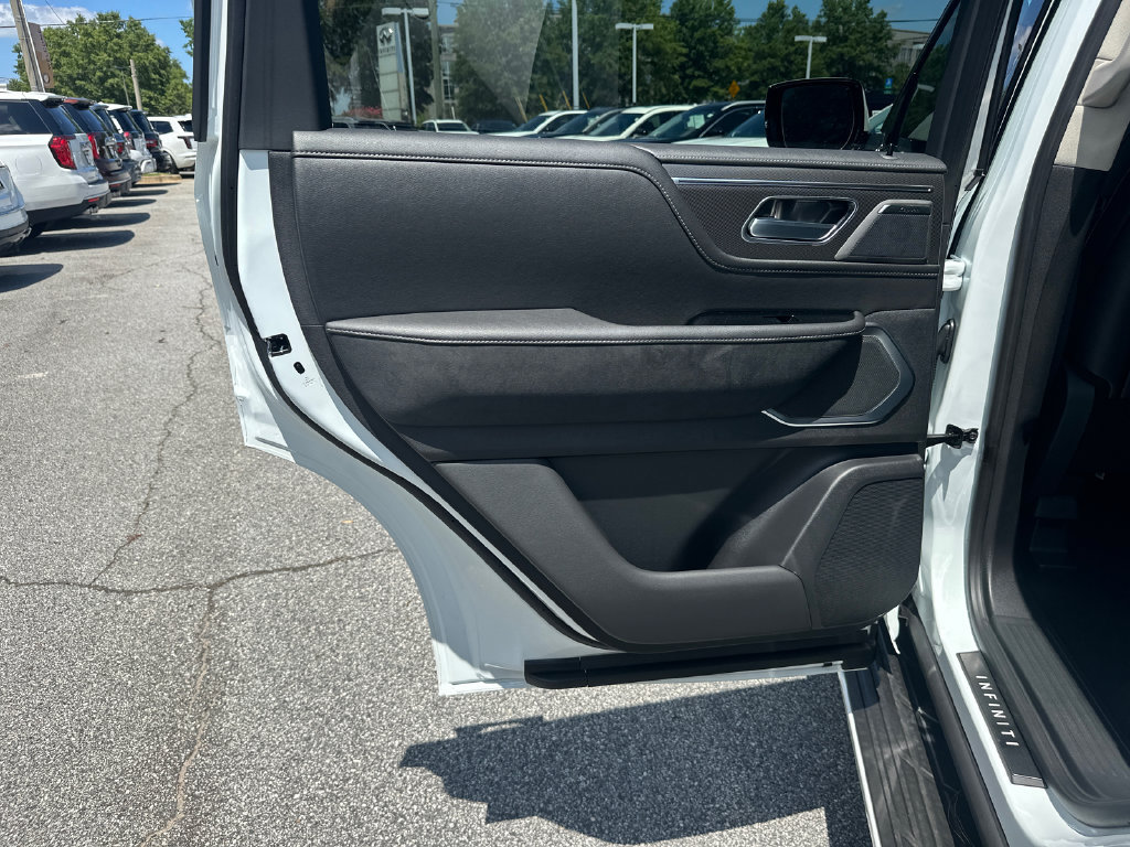 New 2027 INFINITI QX80 Luxe w/ Cargo Package AWD/4WD image 18