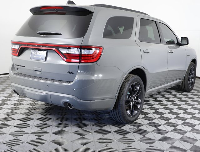 Used 2025 Dodge Durango R/T w/ Blacktop Package image 4
