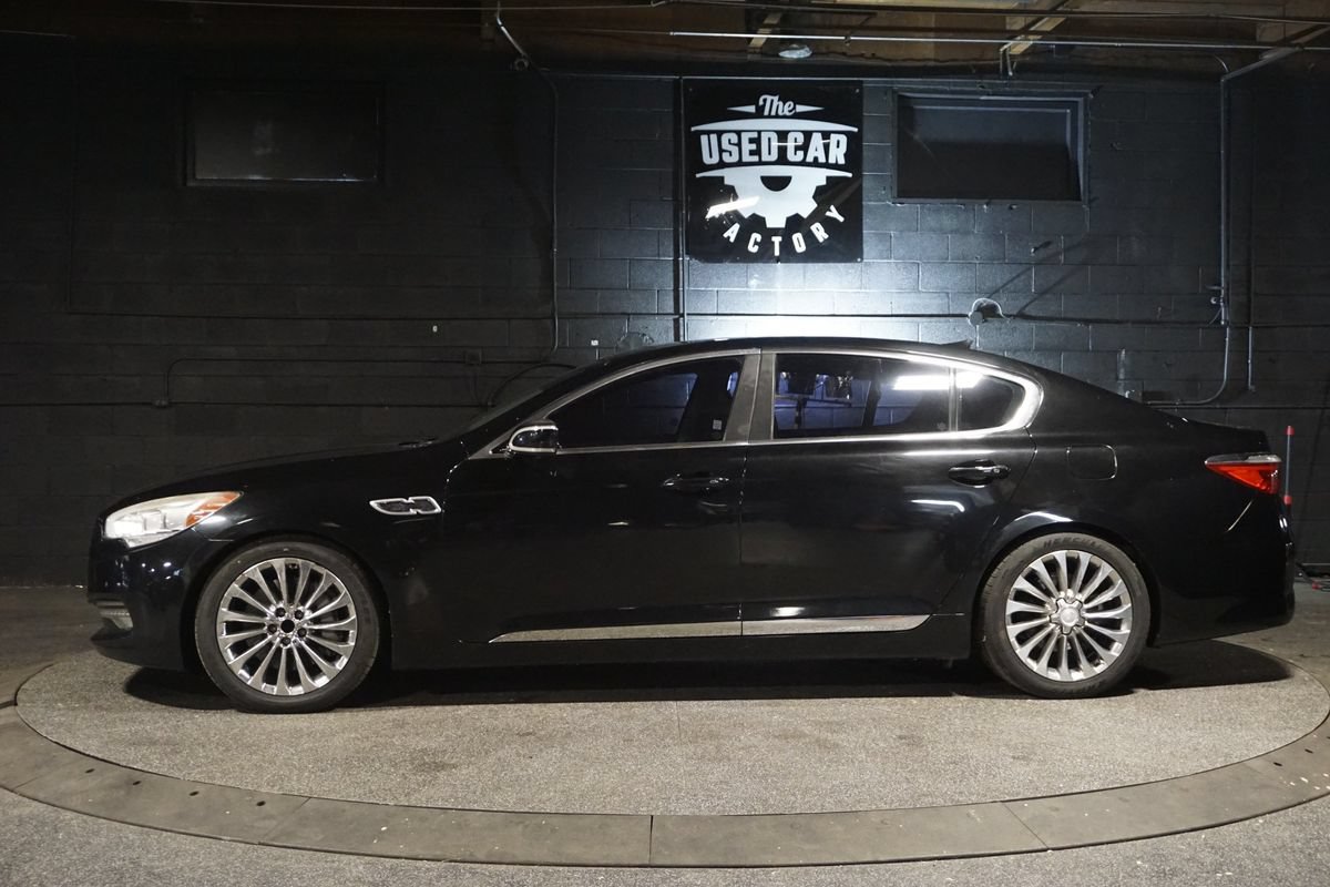 Used 2016 Kia K900 Luxury RWD image 3