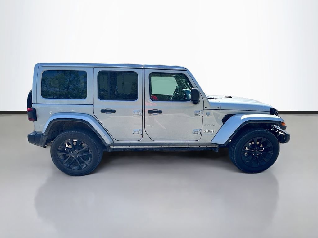 Used 2024 Jeep Wrangler Unlimited Sahara image 8