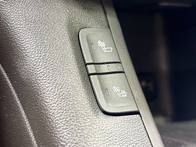 Used 2018 GMC Acadia SLT AWD/4WD image 18
