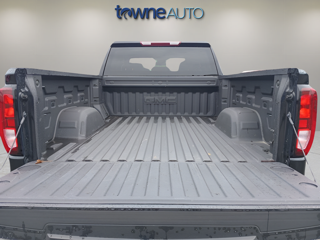 Used 2024 GMC Sierra 1500 Elevation w/ LPO, Elevation Black Package AWD/4WD image 24