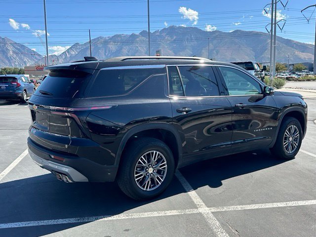 Certified 2026 Chevrolet Traverse LT AWD/4WD image 7