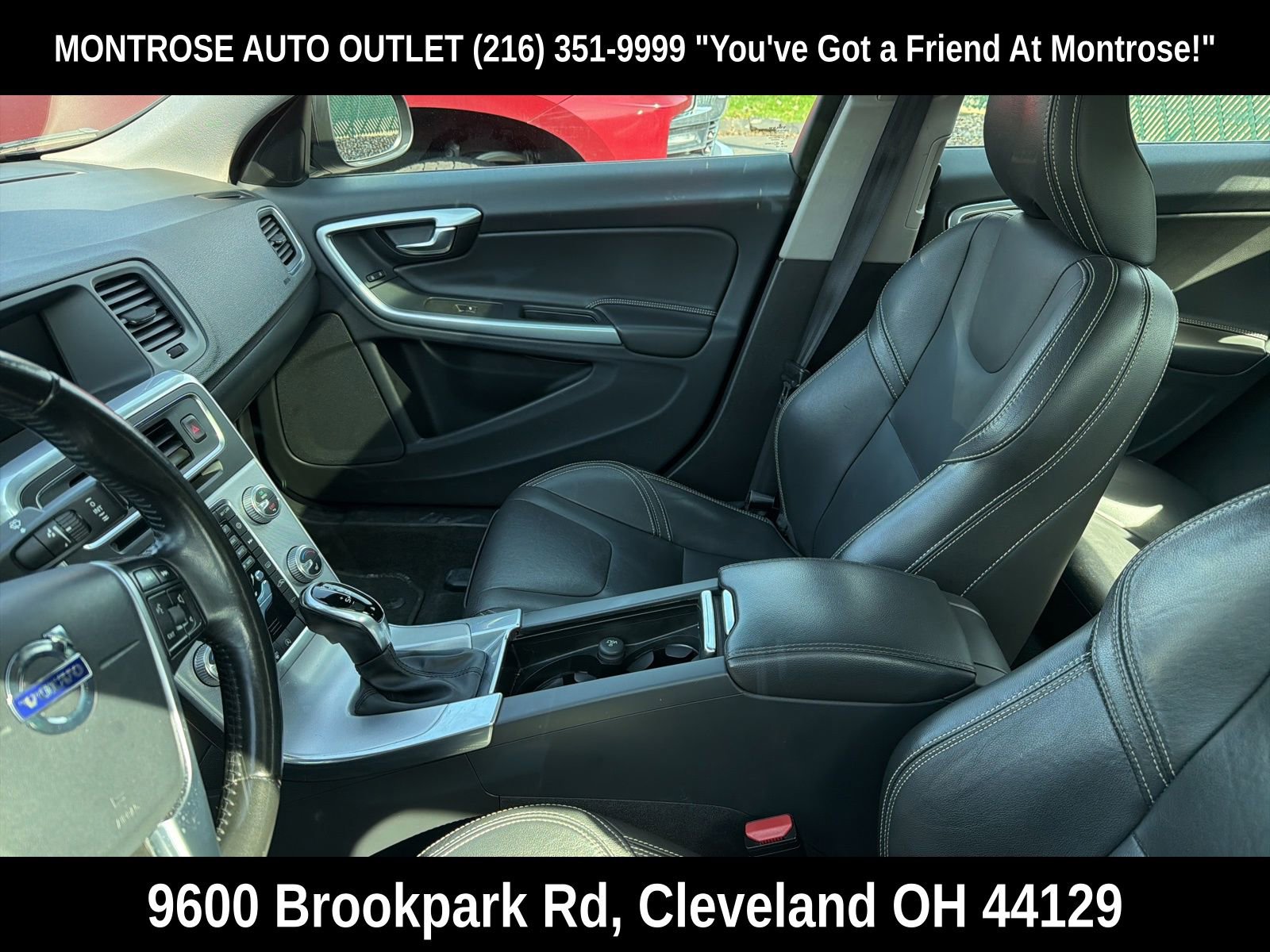 Used 2018 Volvo S60 T5 Dynamic image 2