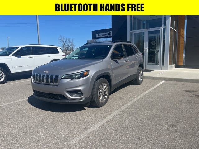 Used 2022 Jeep Cherokee Latitude Lux image 2