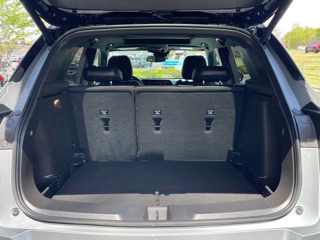 Used 2025 Chevrolet TrailBlazer RS w/ Convenience Package FWD image 23