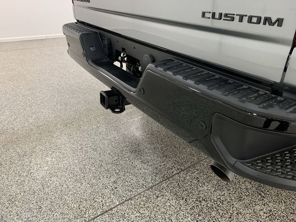 New 2026 Chevrolet Silverado 2500 Custom w/ Custom Value Package AWD/4WD image 31